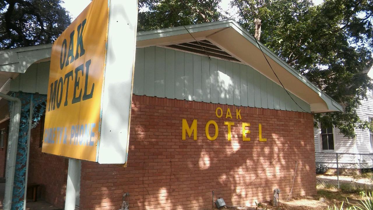 The Oak Motel La Grange Buitenkant foto